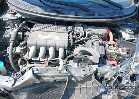 2015 Honda Cr-Z from USA, damaged, VIN JHMZF1D40FS003369